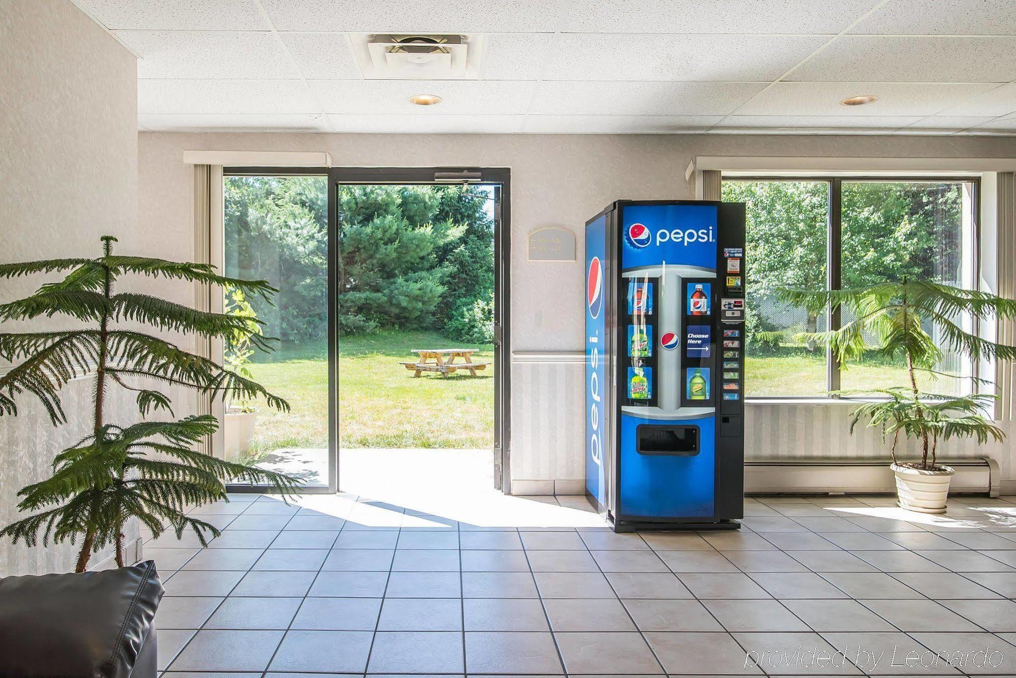 Quality Inn Binghamton West Apalachin Экстерьер фото