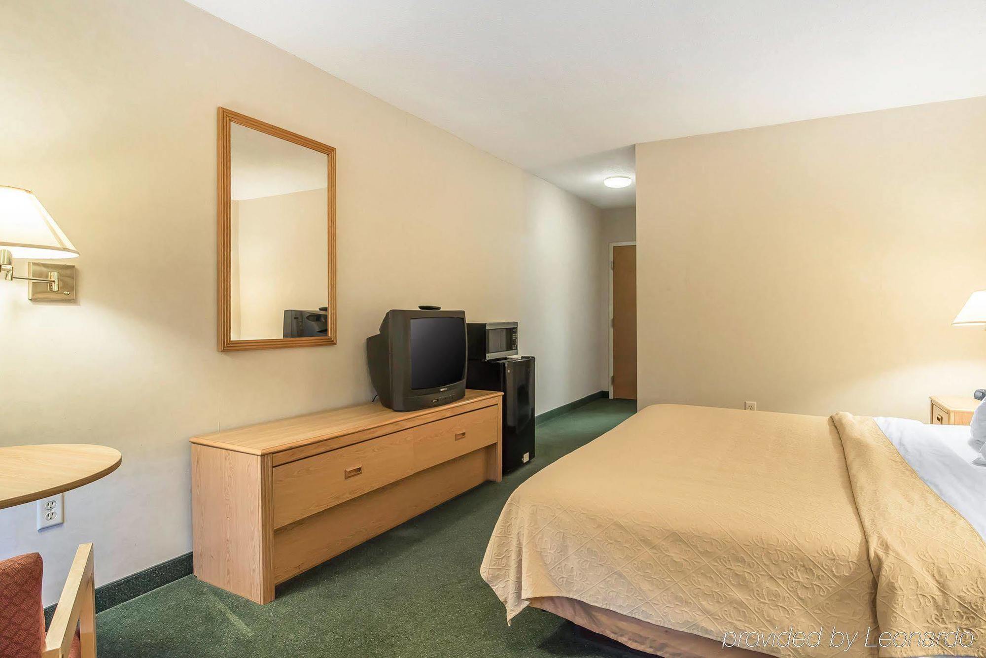 Quality Inn Binghamton West Apalachin Экстерьер фото